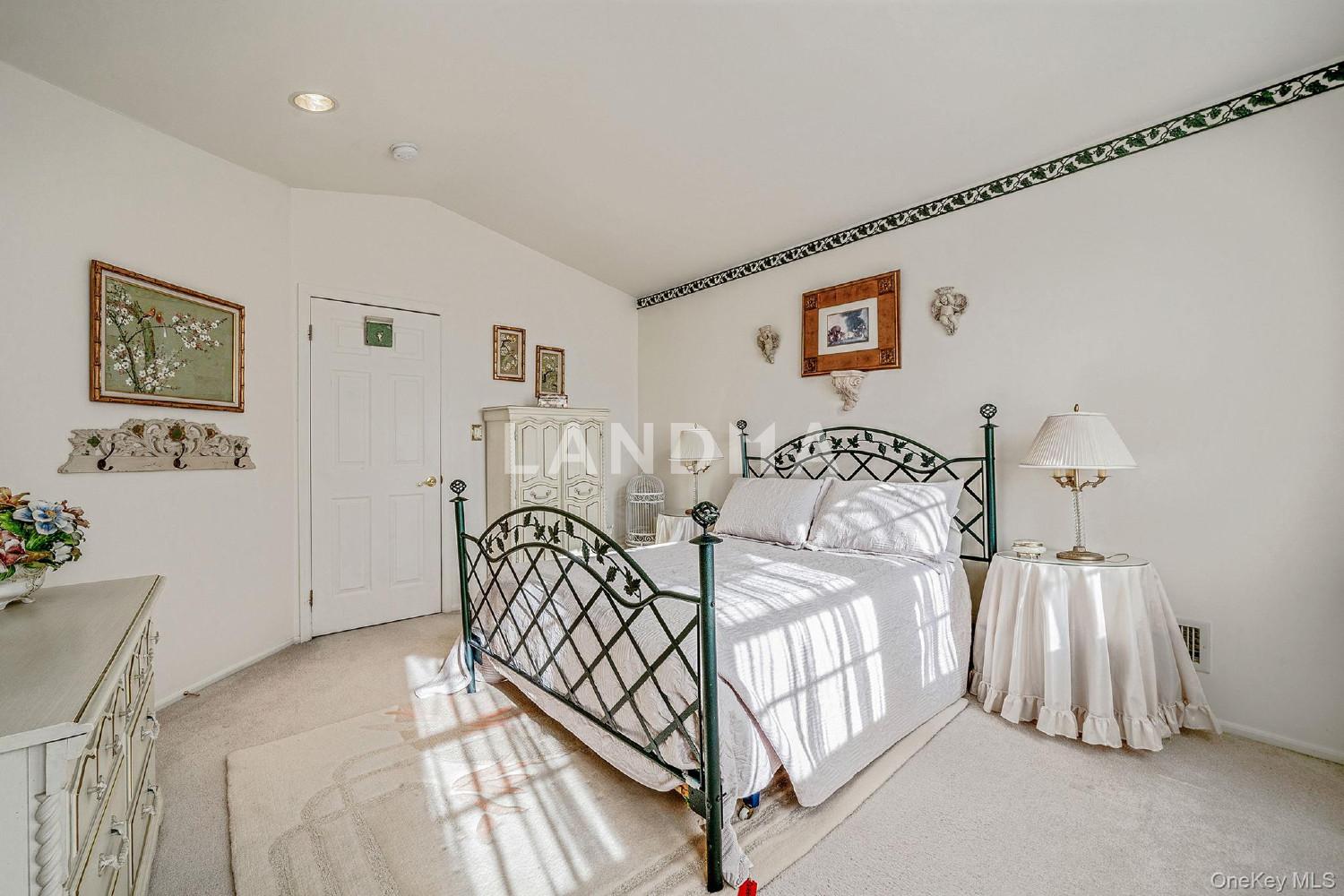 148 Country Club Drive 官网图片 30