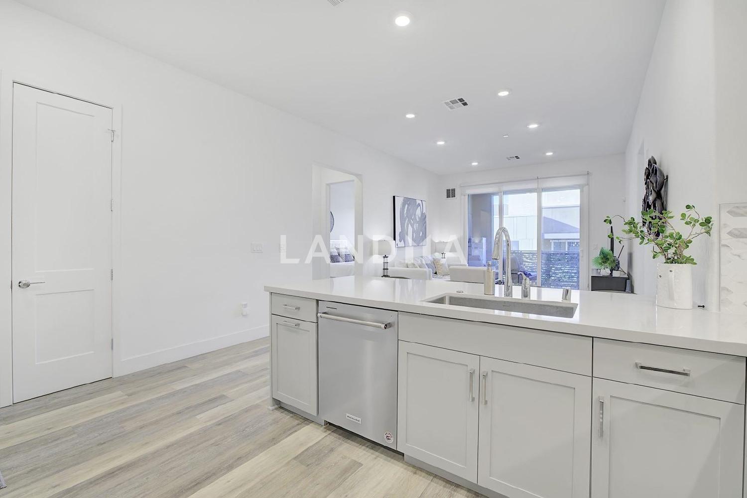 45378 Tom Blalock St #302 官网图片 7