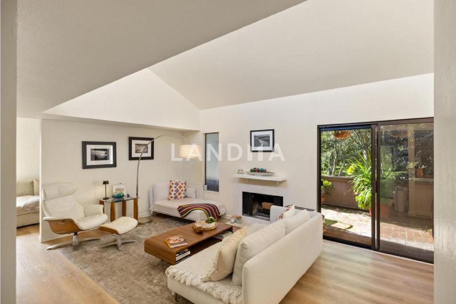 67 Montsalas Drive