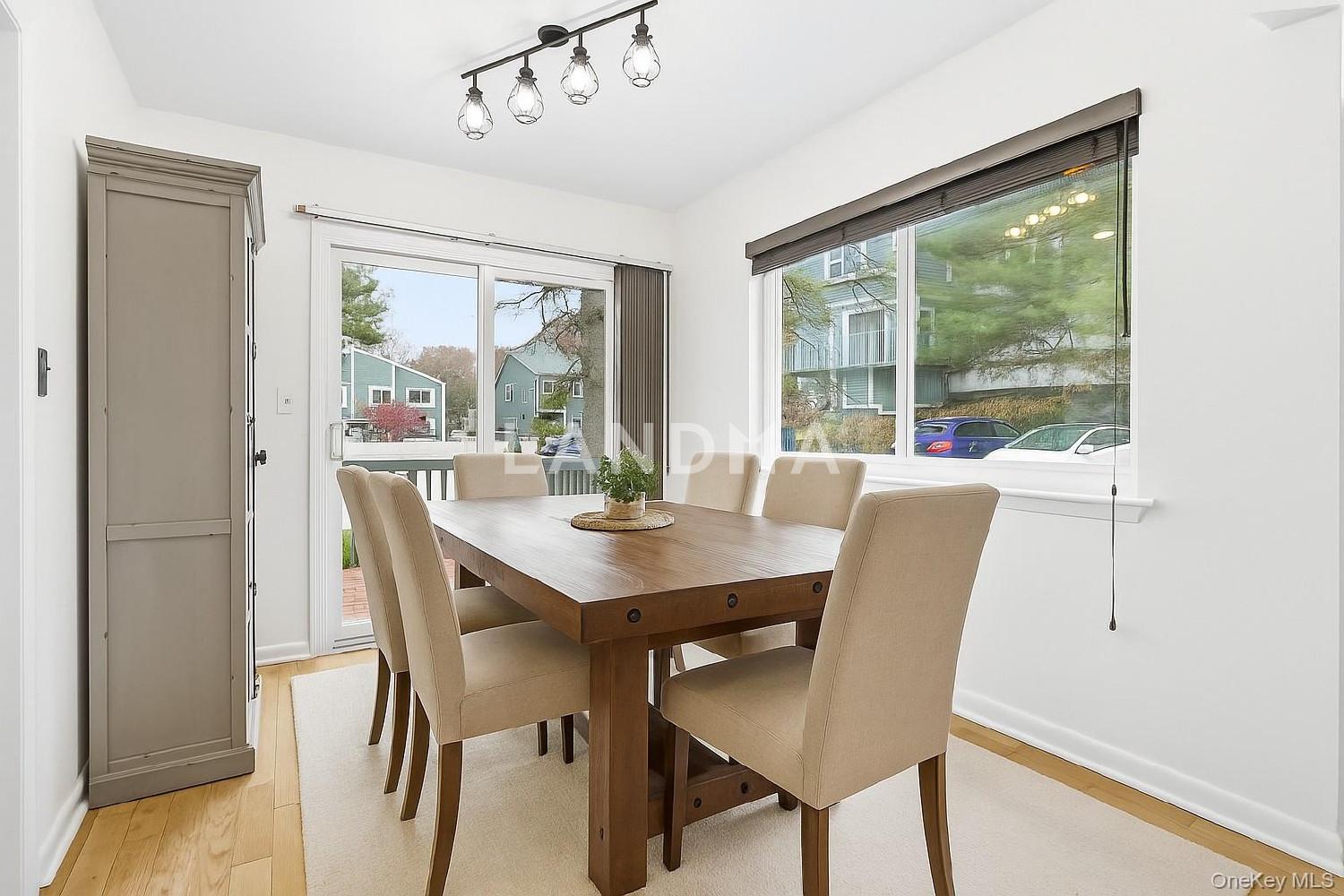 25 Barker Street  Unit 315 官网图片 8