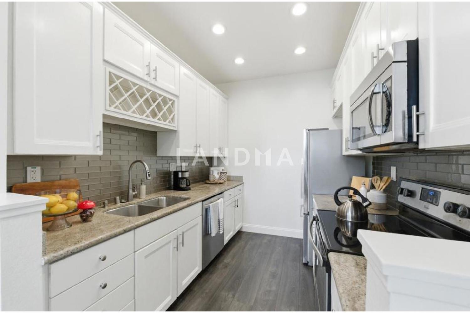 1031 Foxchase Drive 官网图片 8