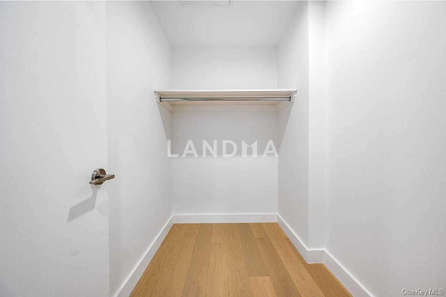 150-02 Northern Blvd  Unit 3B 官网图片 11