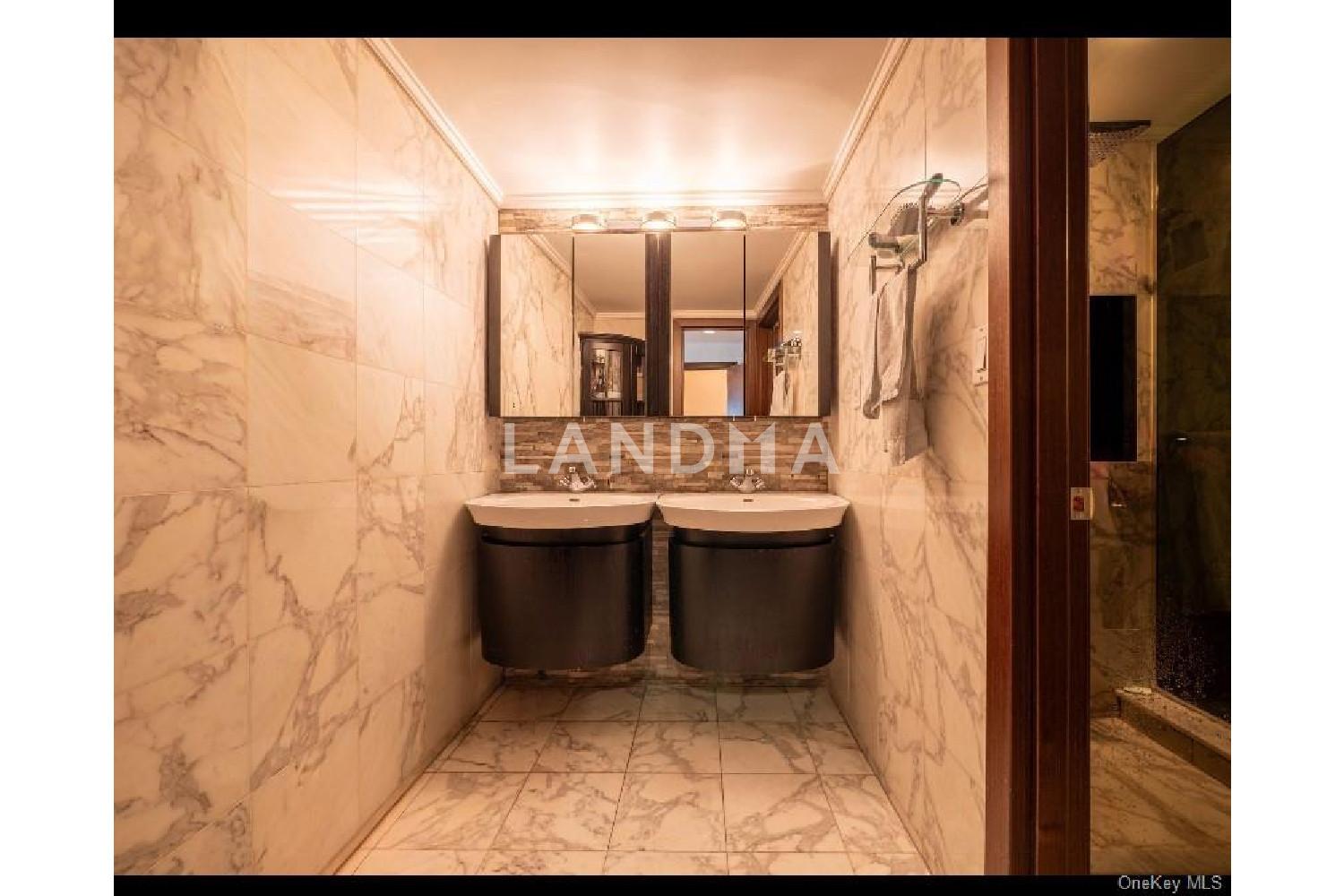 400 E 70th Street  Unit 3501 官网图片 6