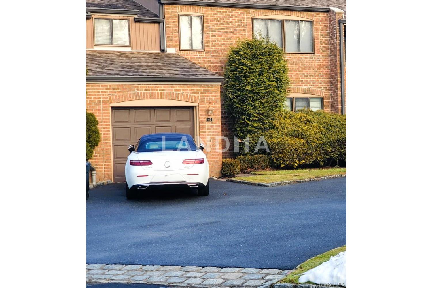 45 Windsor Gate  Unit 45