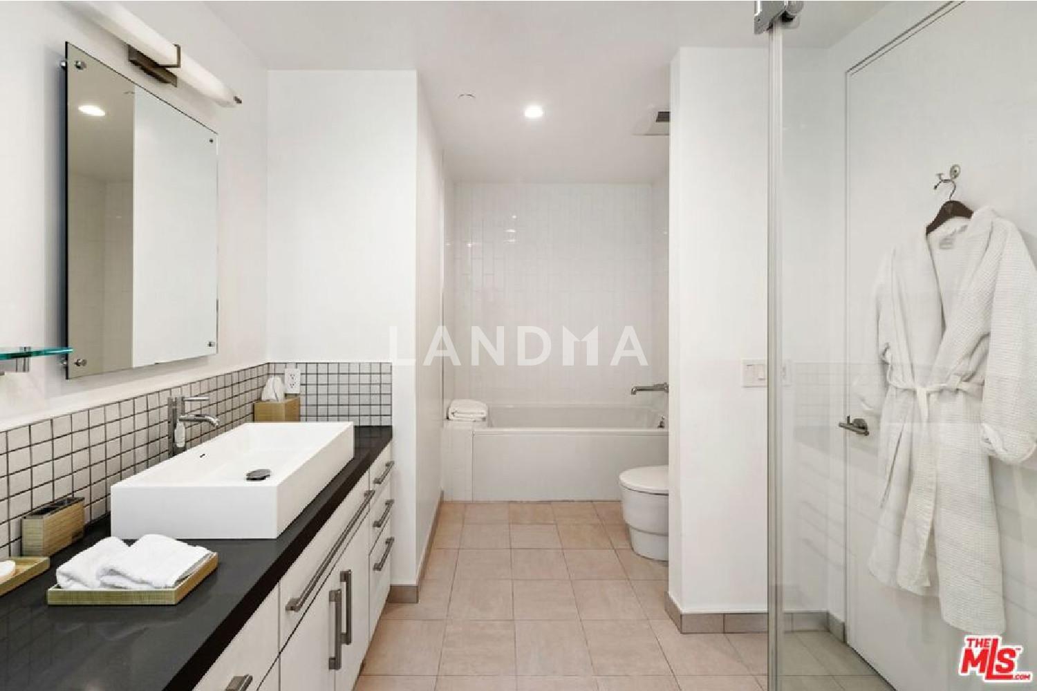 928 N Croft Avenue #301 官网图片 14