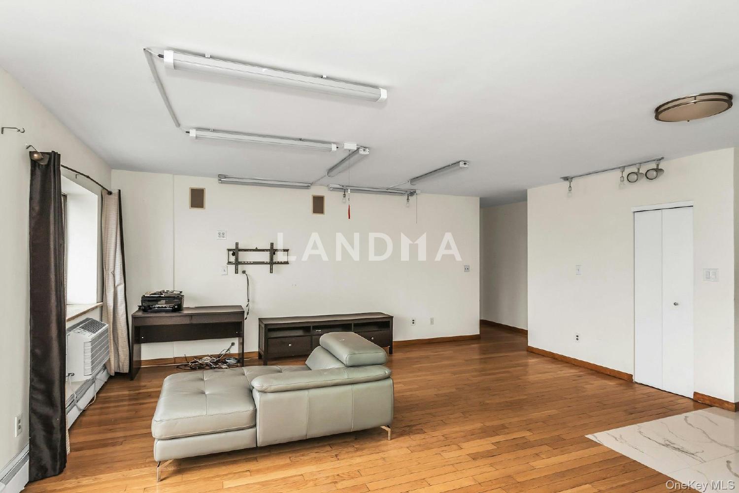 147-45 Barclay Avenue  Unit 5B 官网图片 9
