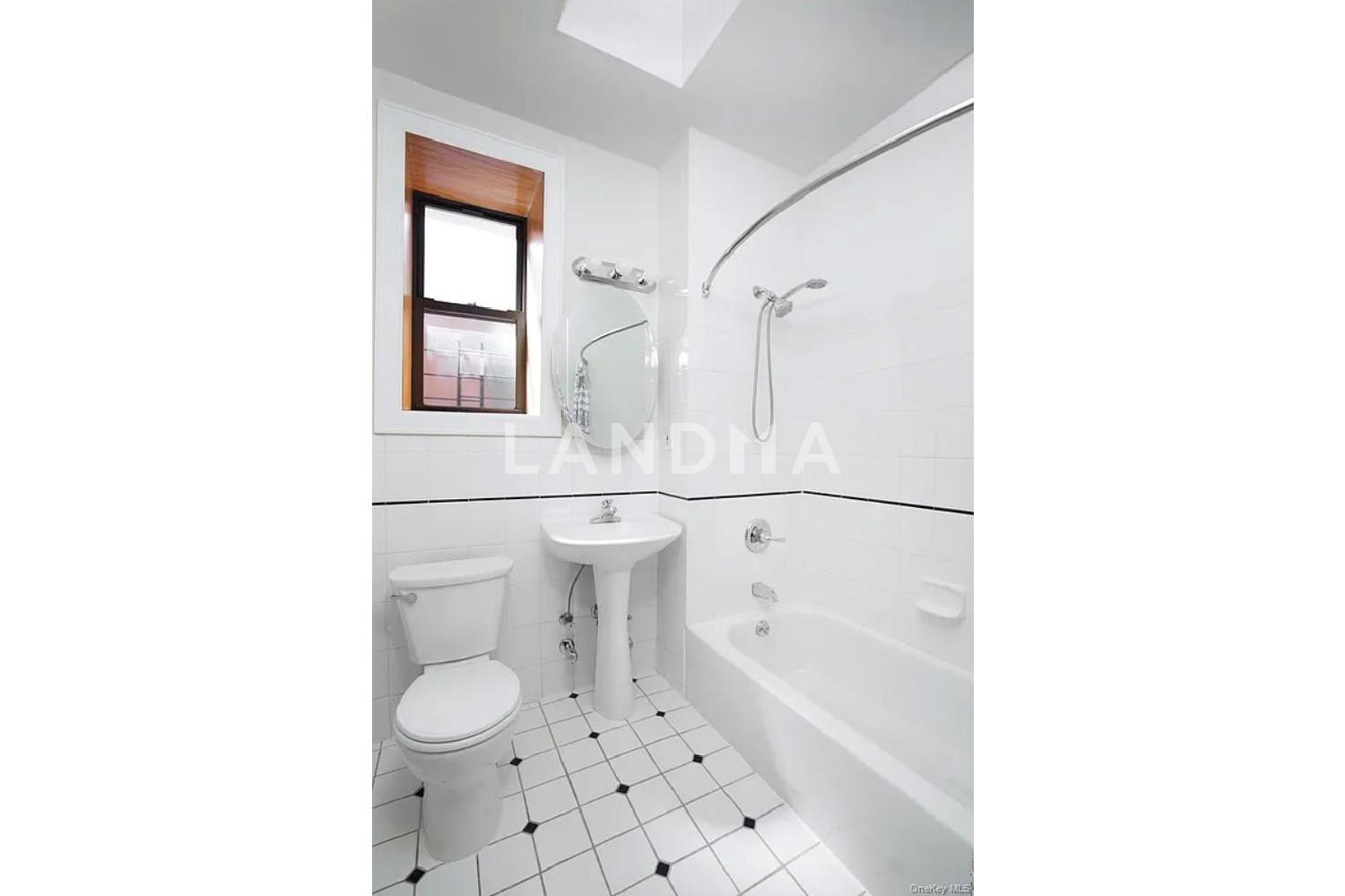 370 Saint Nicholas Avenue  Unit 5B 官网图片 19