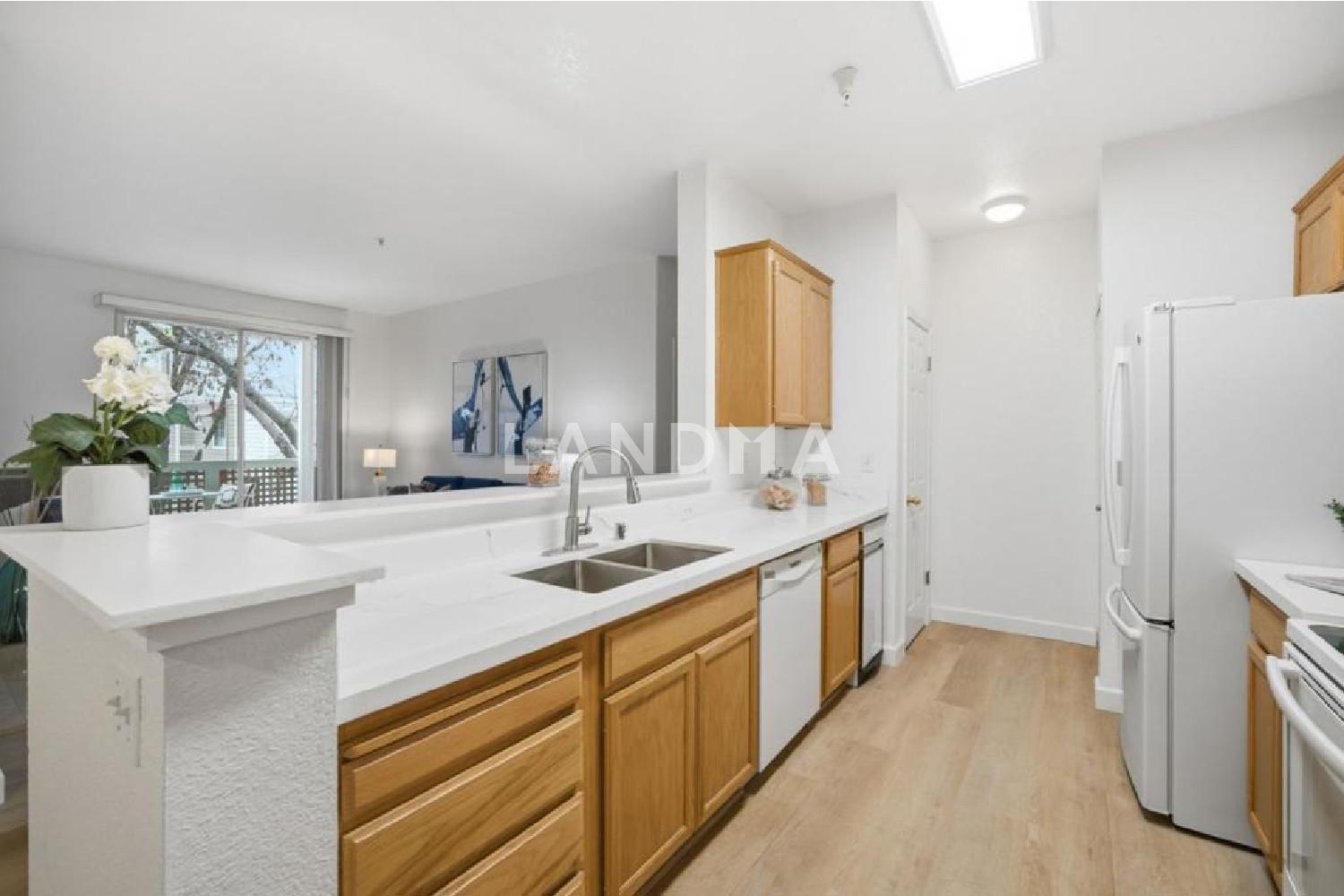 250 Santa Fe Terrace #209 官网图片 11