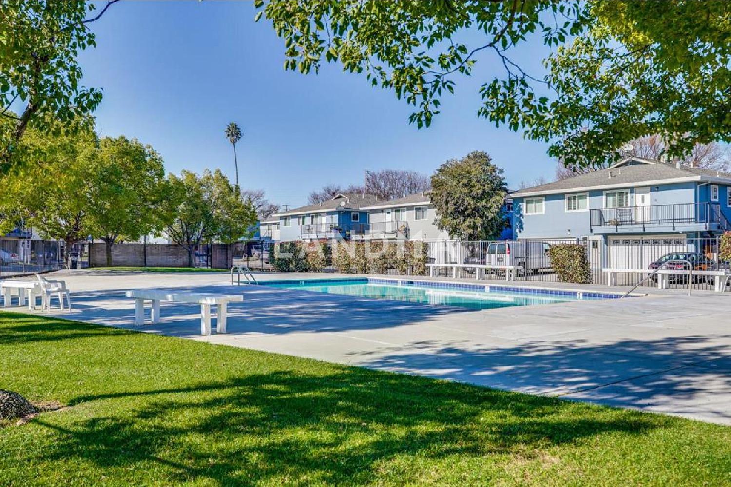 1351 Shawn Drive #2 官网图片 22
