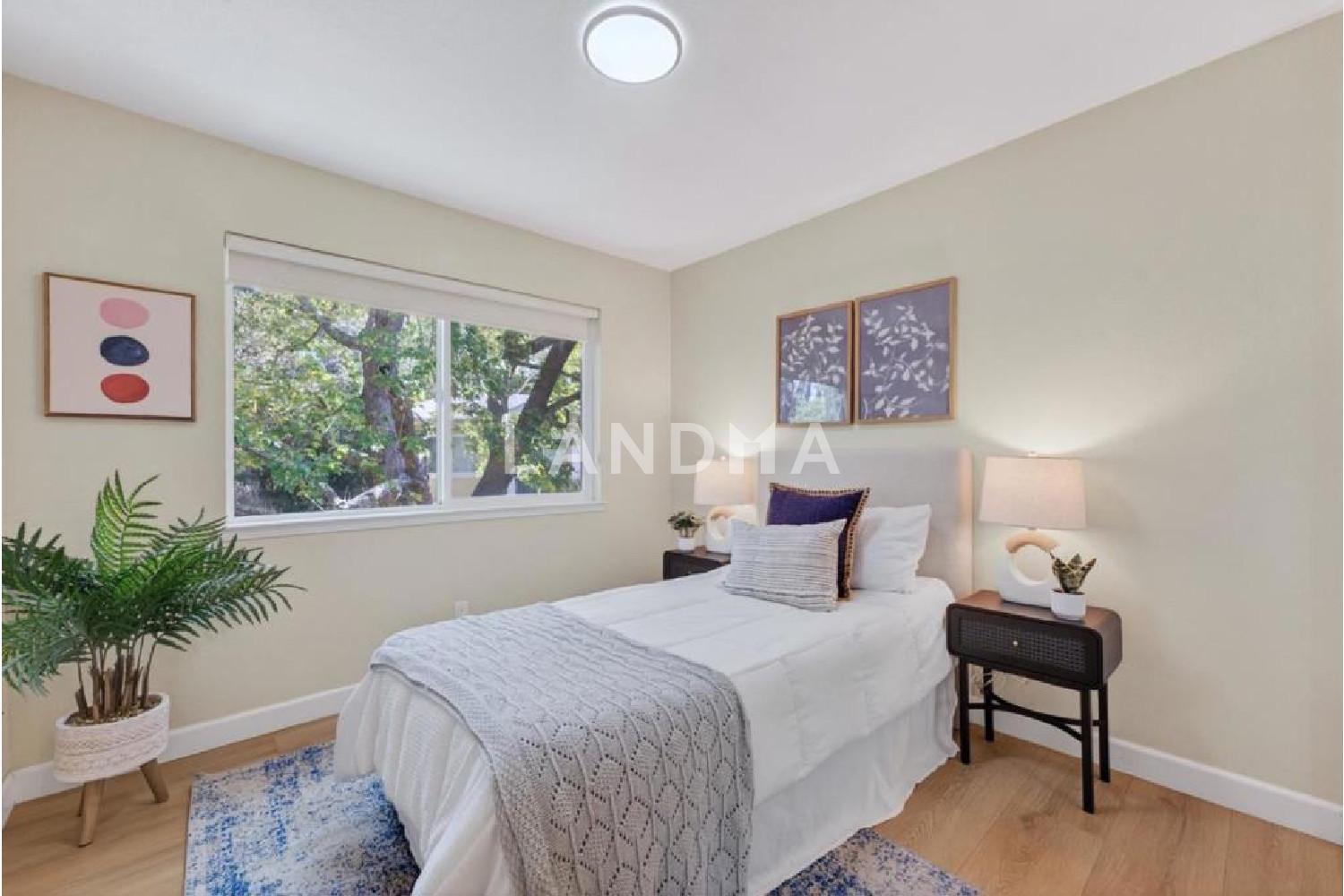 755 14th Avenue #216 官网图片 14