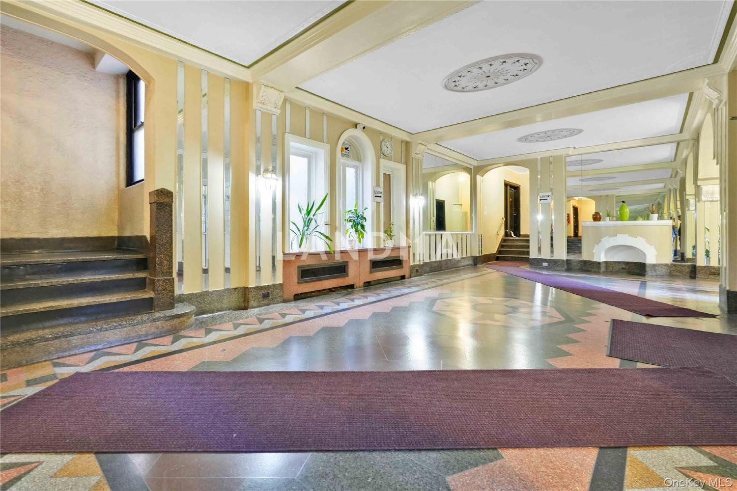 3420 83rd Street  Unit 4F 官网图片 2