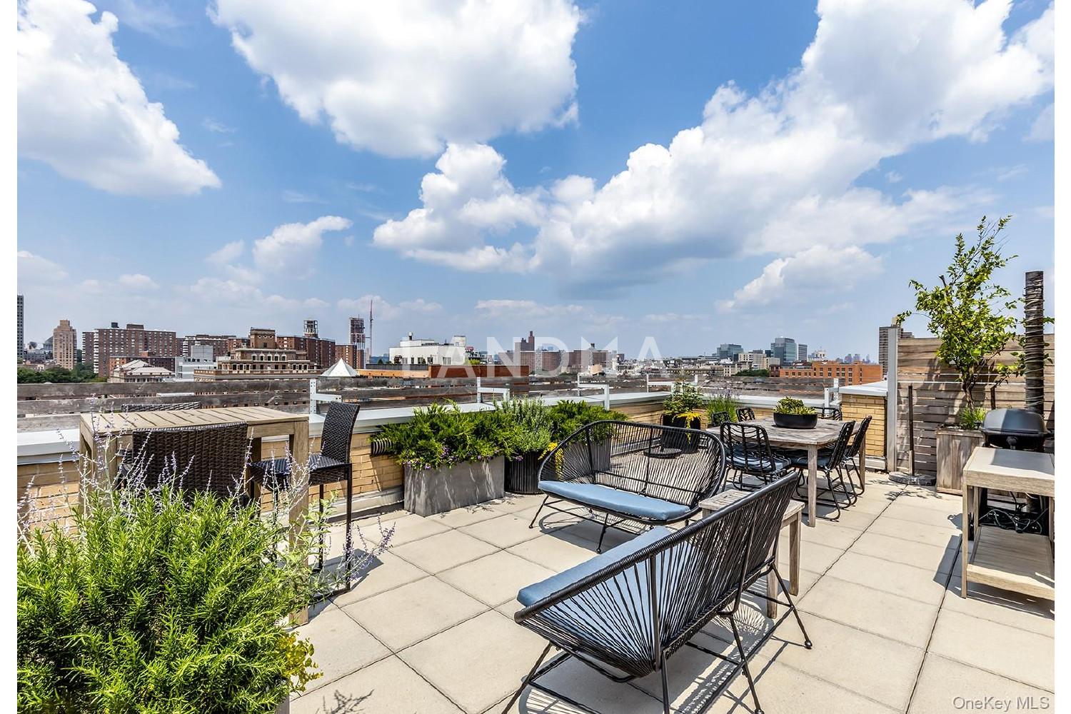2280 Frederick Douglass Boulevard  Unit 11D 官网图片 12