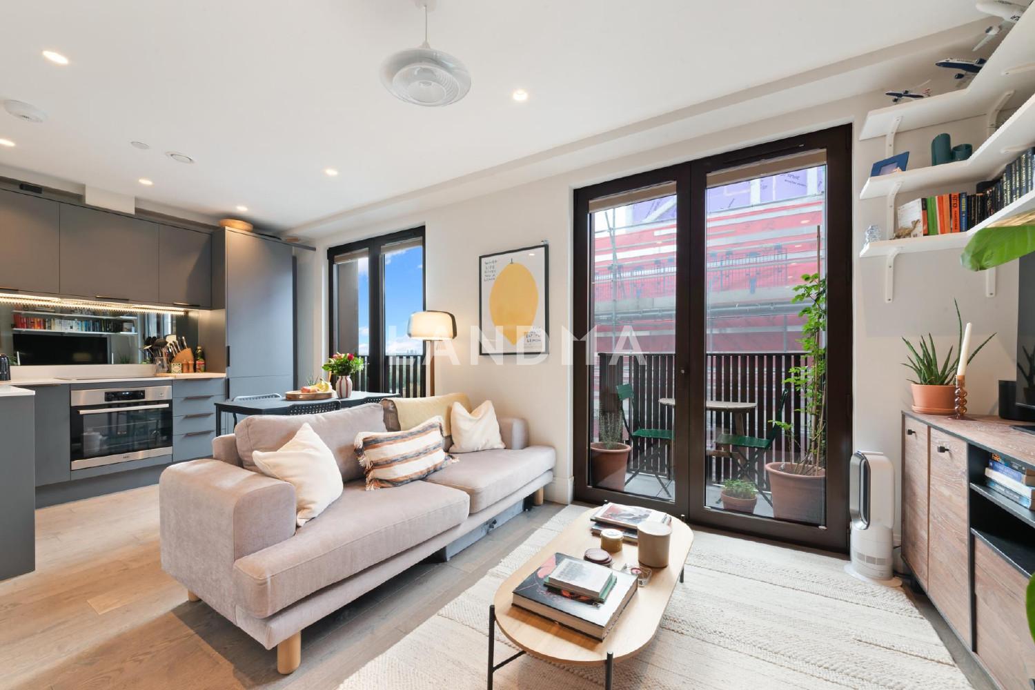 Dock East Apartments