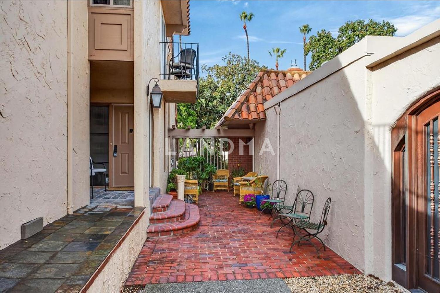 227 Casitas Bulevar 官网图片 3