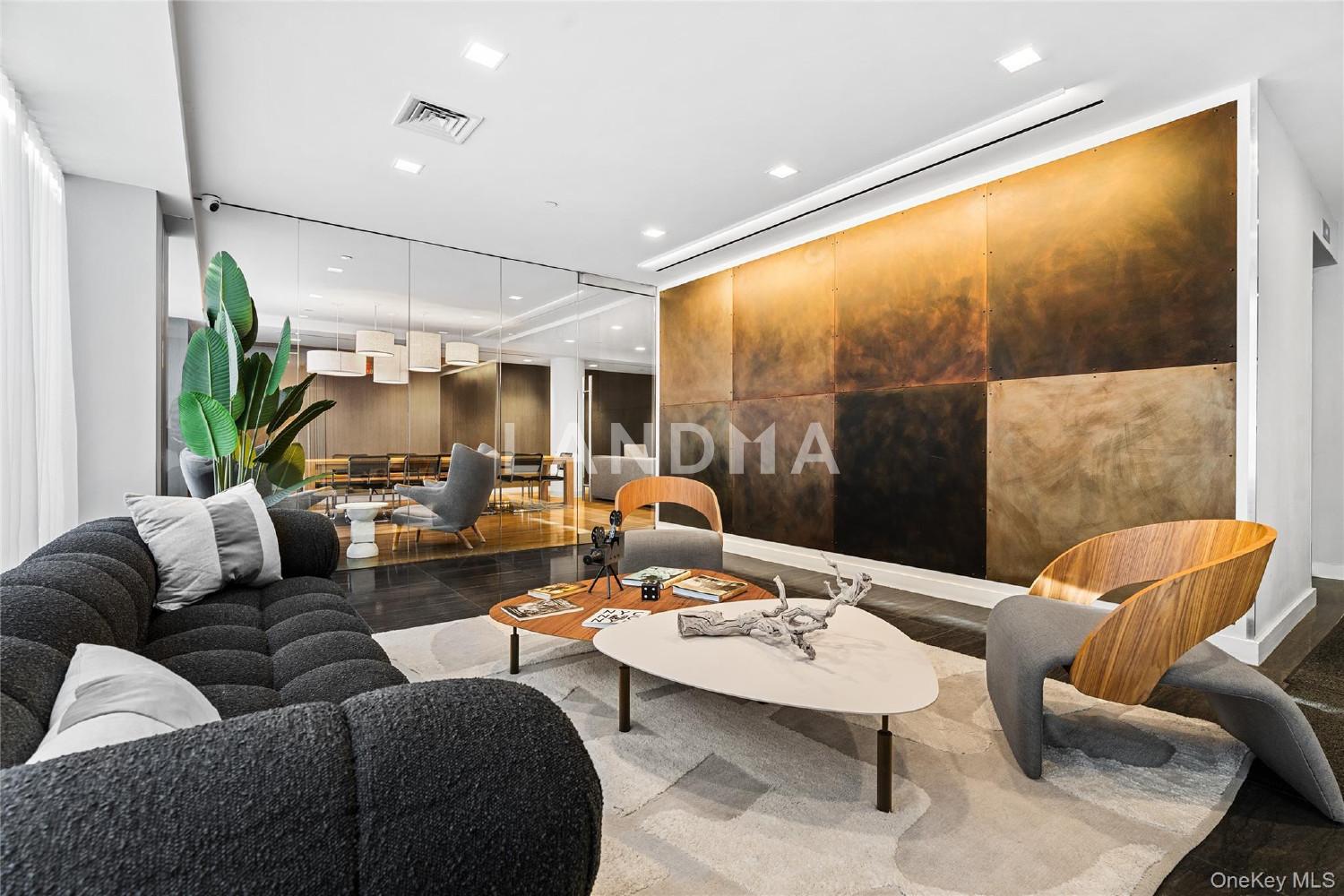 3432 35th Street  Unit 2D 官网图片 9