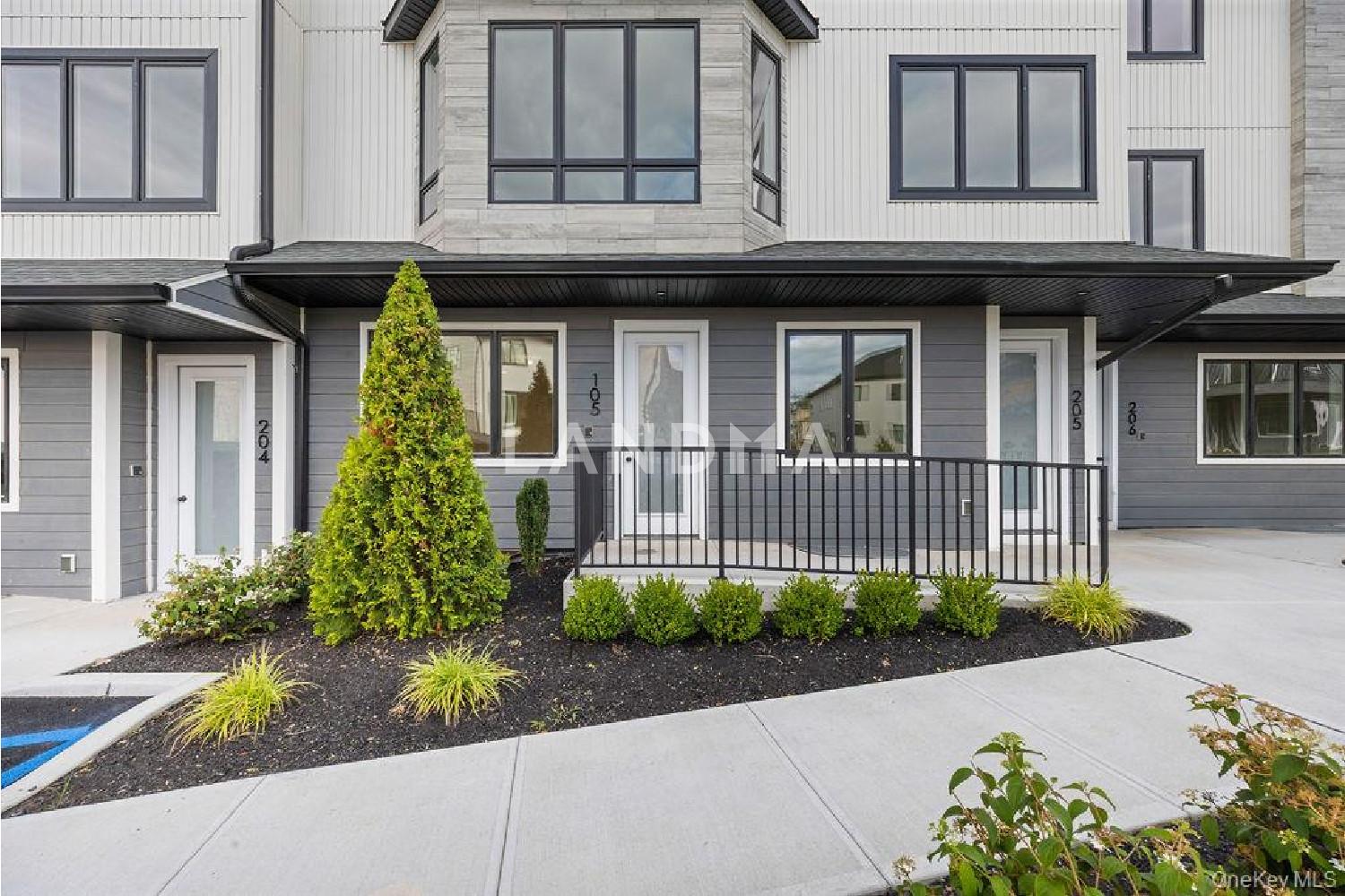 472 W Central Avenue  Unit 105