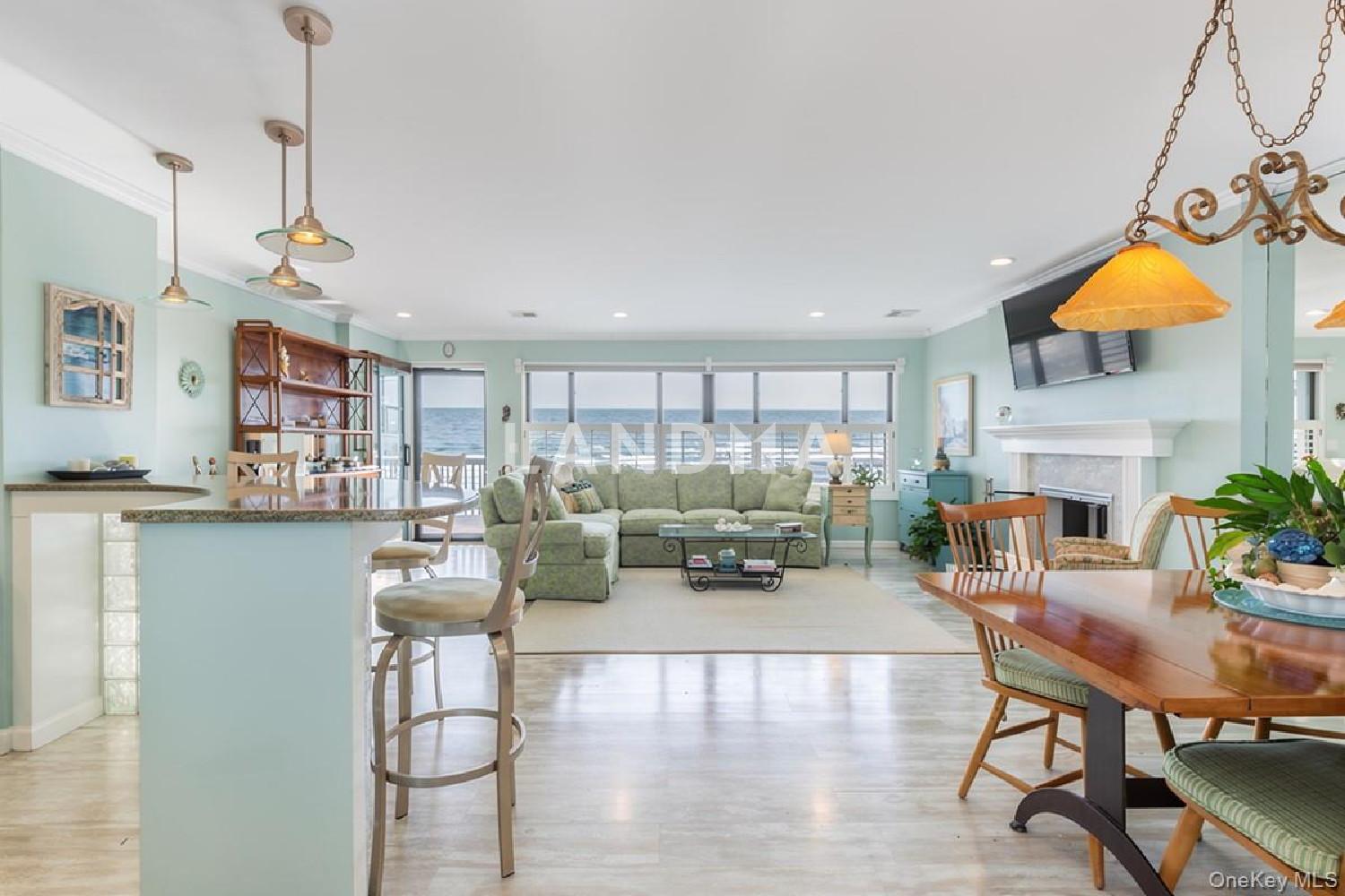 627 Oceanfront  Unit A 官网图片 3
