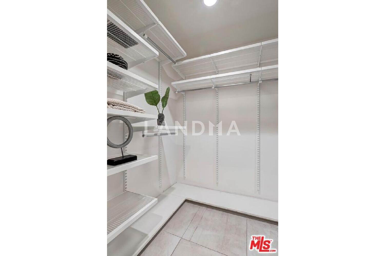 300 N Swall Drive #307 官网图片 23
