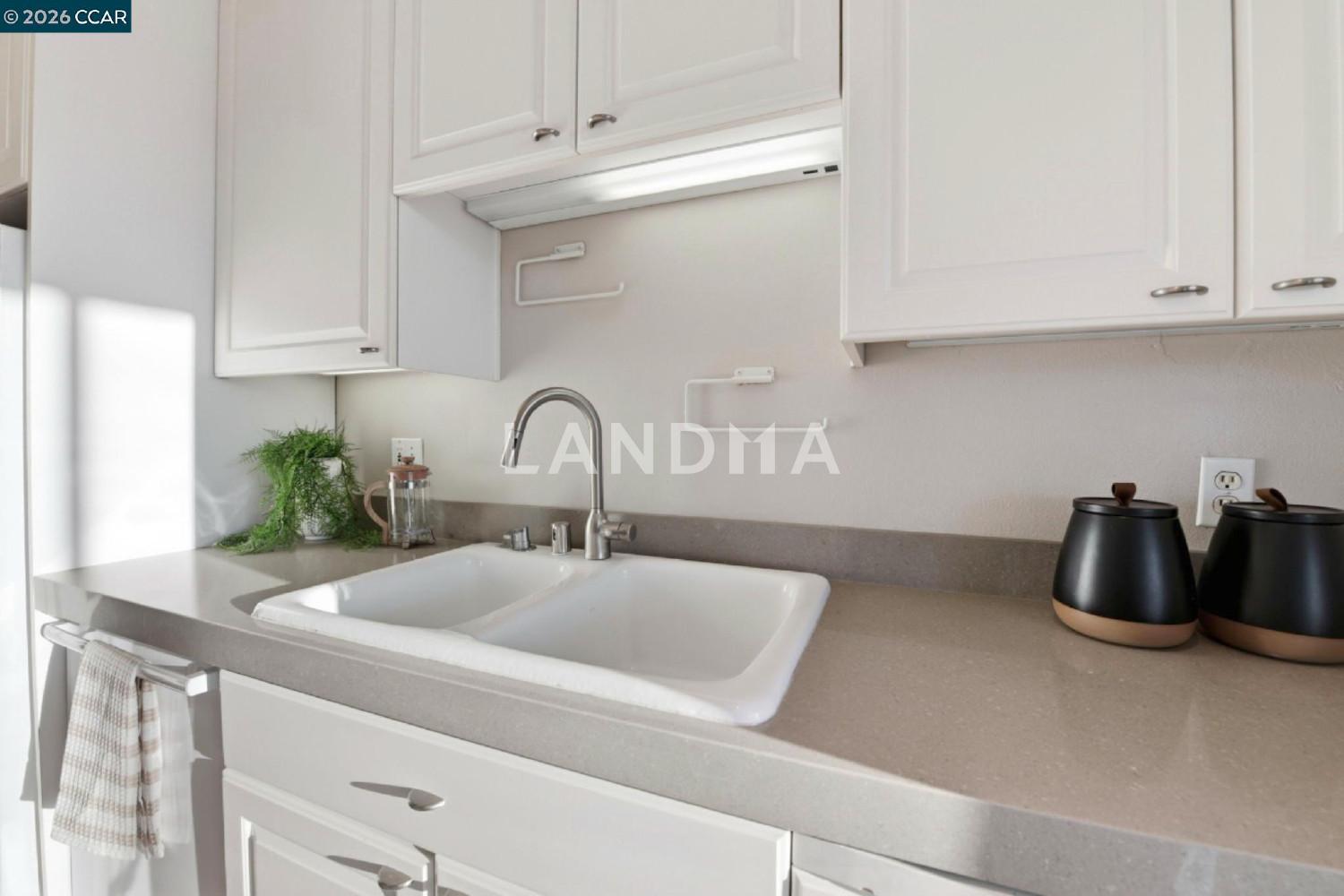 565 Bellevue Ave #1403 官网图片 7