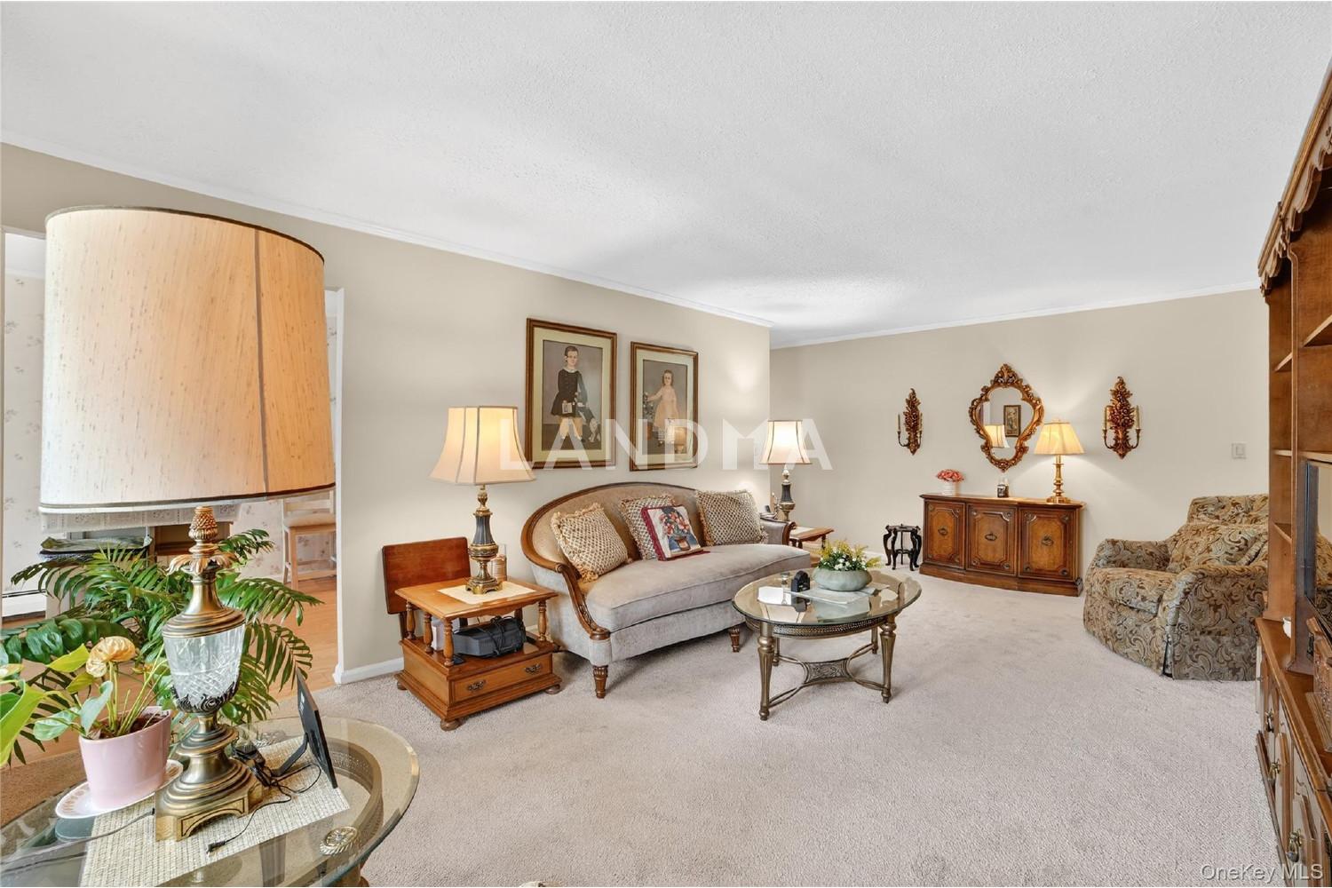 21 Foxwood Drive  Unit 8 官网图片 4