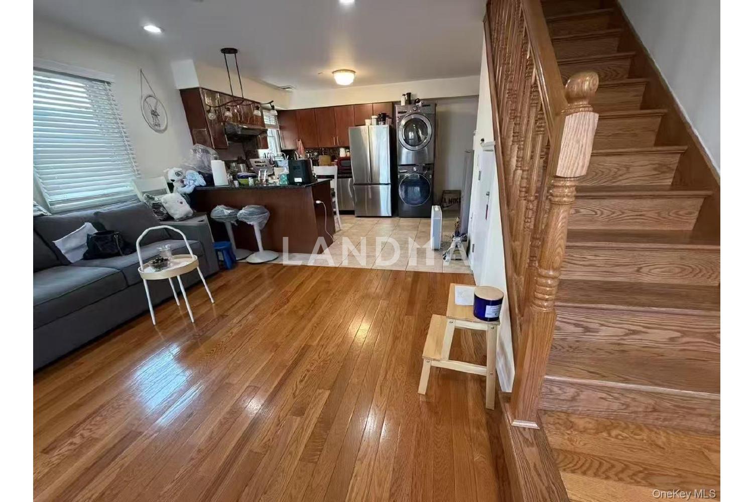 4038 194th Street  Unit 3B 官网图片 7