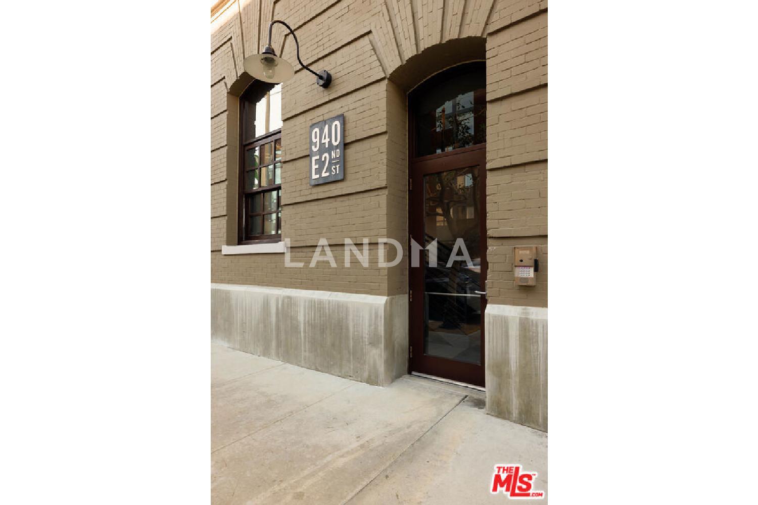 940 E 2nd Street #38 官网图片 3