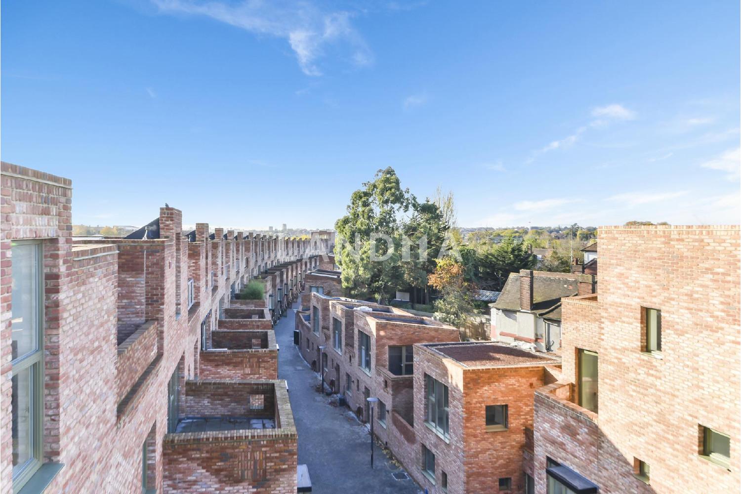 Plot 17J The London Mews 官网图片 5