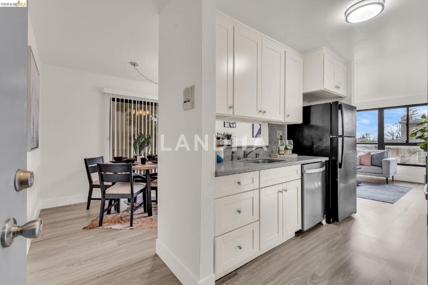 2632 Warring St #3 官网图片 5