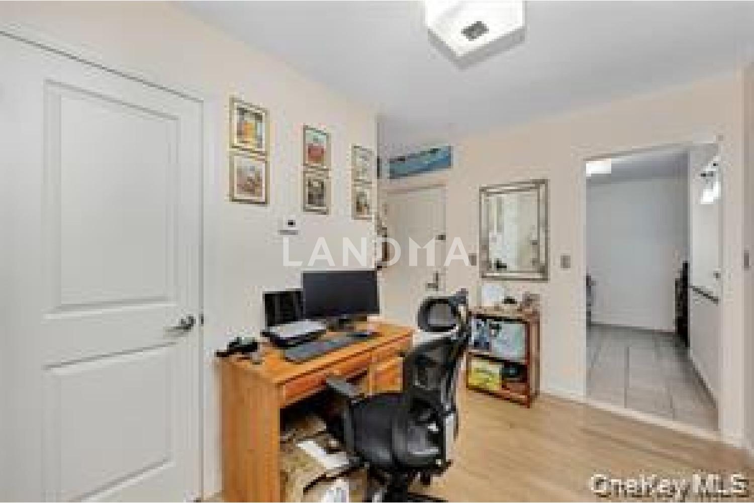 251 W Broadway  Unit 306 官网图片 7