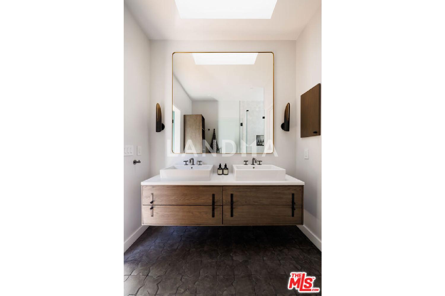 940 E 2nd Street #38 官网图片 15