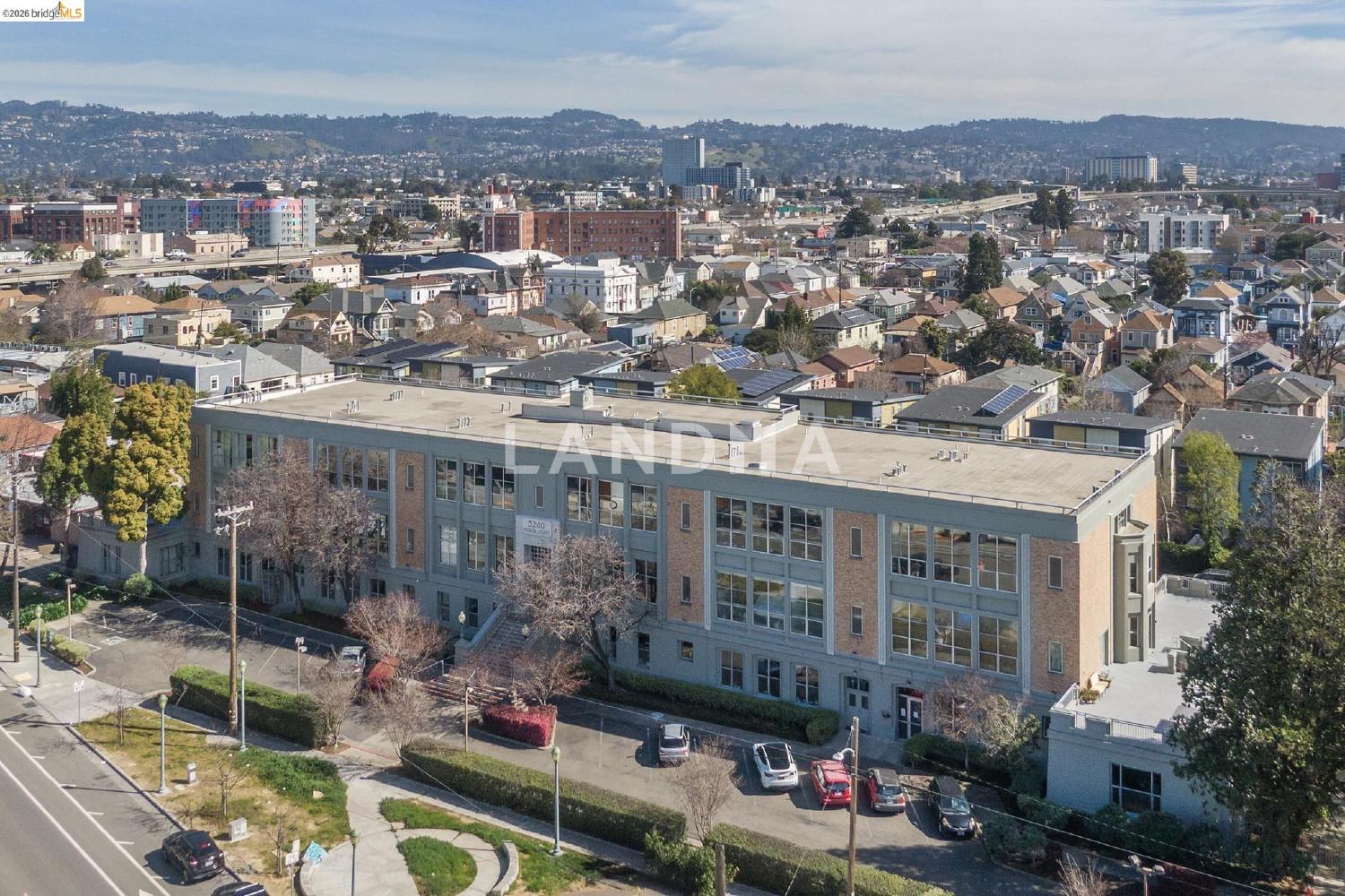 3240 Peralta St #2 官网图片 49