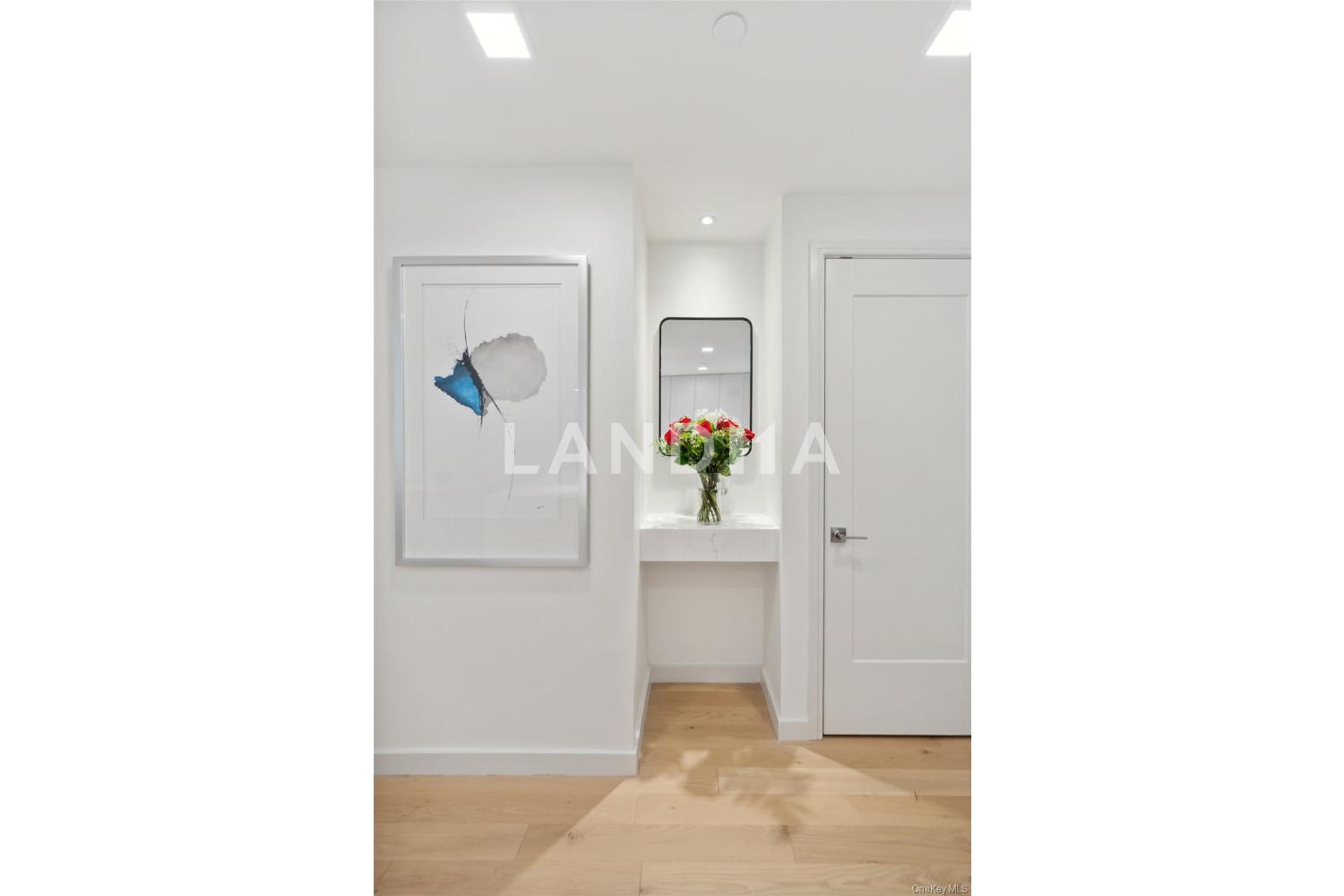 218 Middle Neck Road  Unit 302 官网图片 24