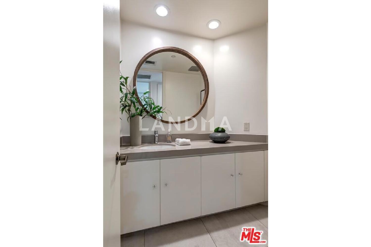 300 N Swall Drive #307 官网图片 18