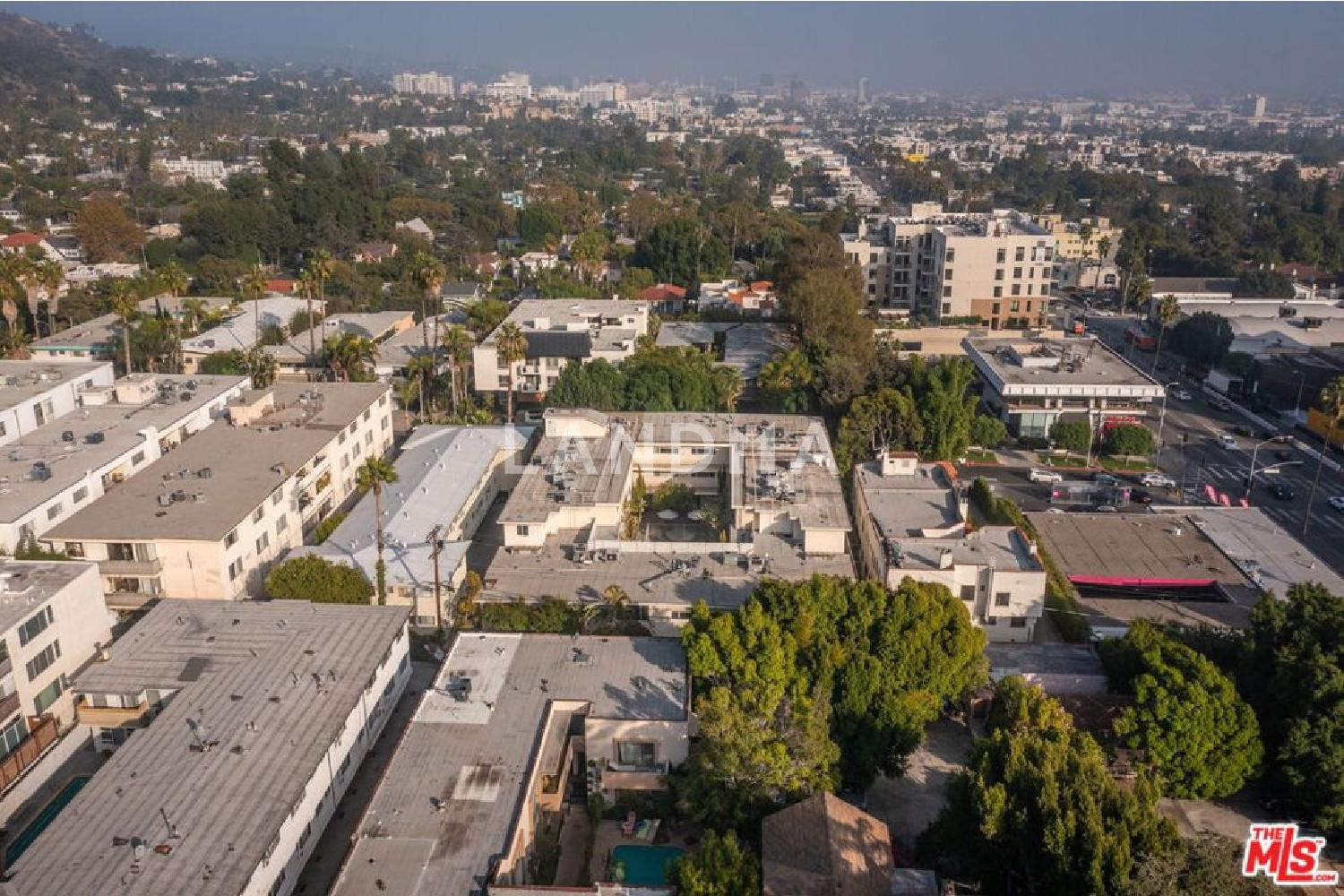1525 N Hayworth Avenue #302 官网图片 57