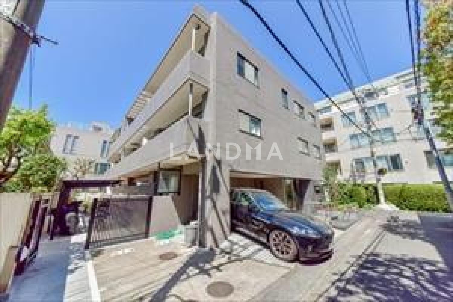 東京都港区三田2丁目 一棟売りマンション 443㎡ 官网图片 3