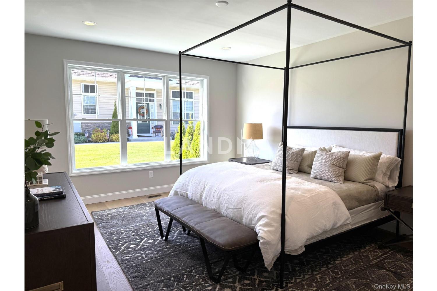 329 Silver Timber Drive  Unit 329 官网图片 6