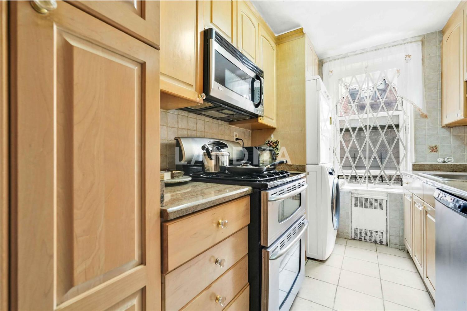 42-25 80th Street  Unit 1F 官网图片 15