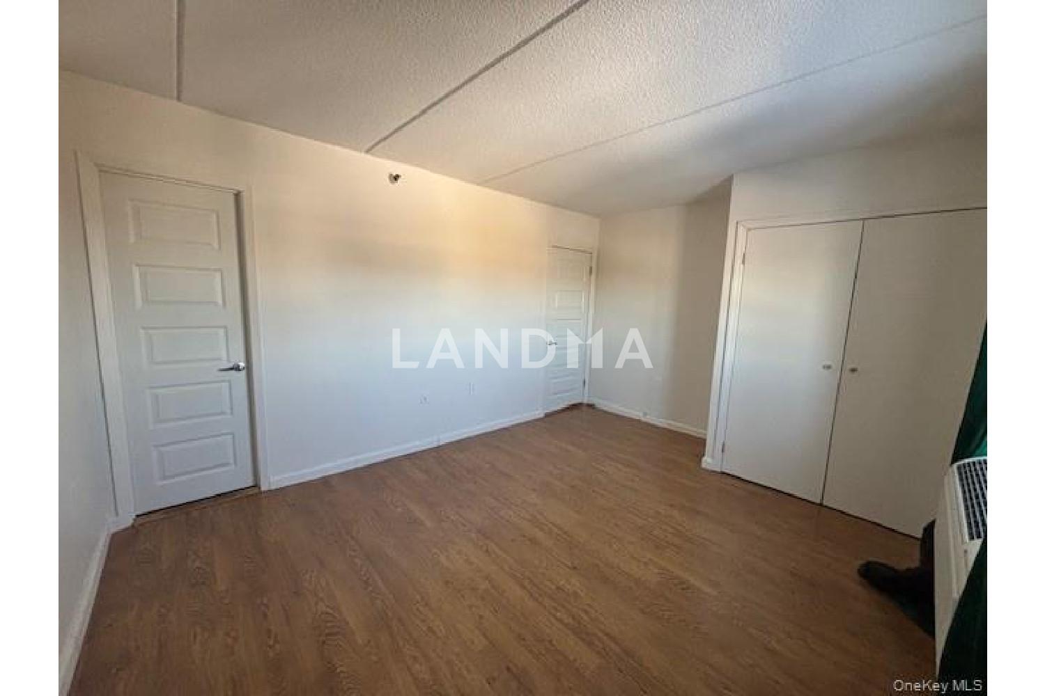 205 Mineola Boulevard  Unit 4D 官网图片 15