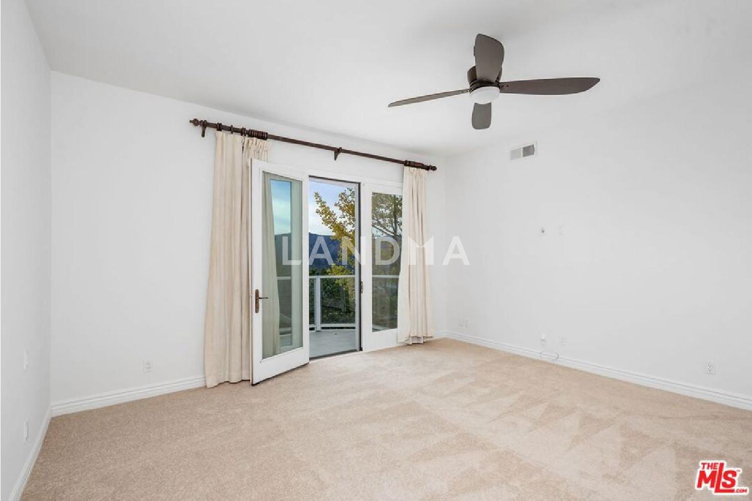 2042 Palisades Drive 官网图片 32
