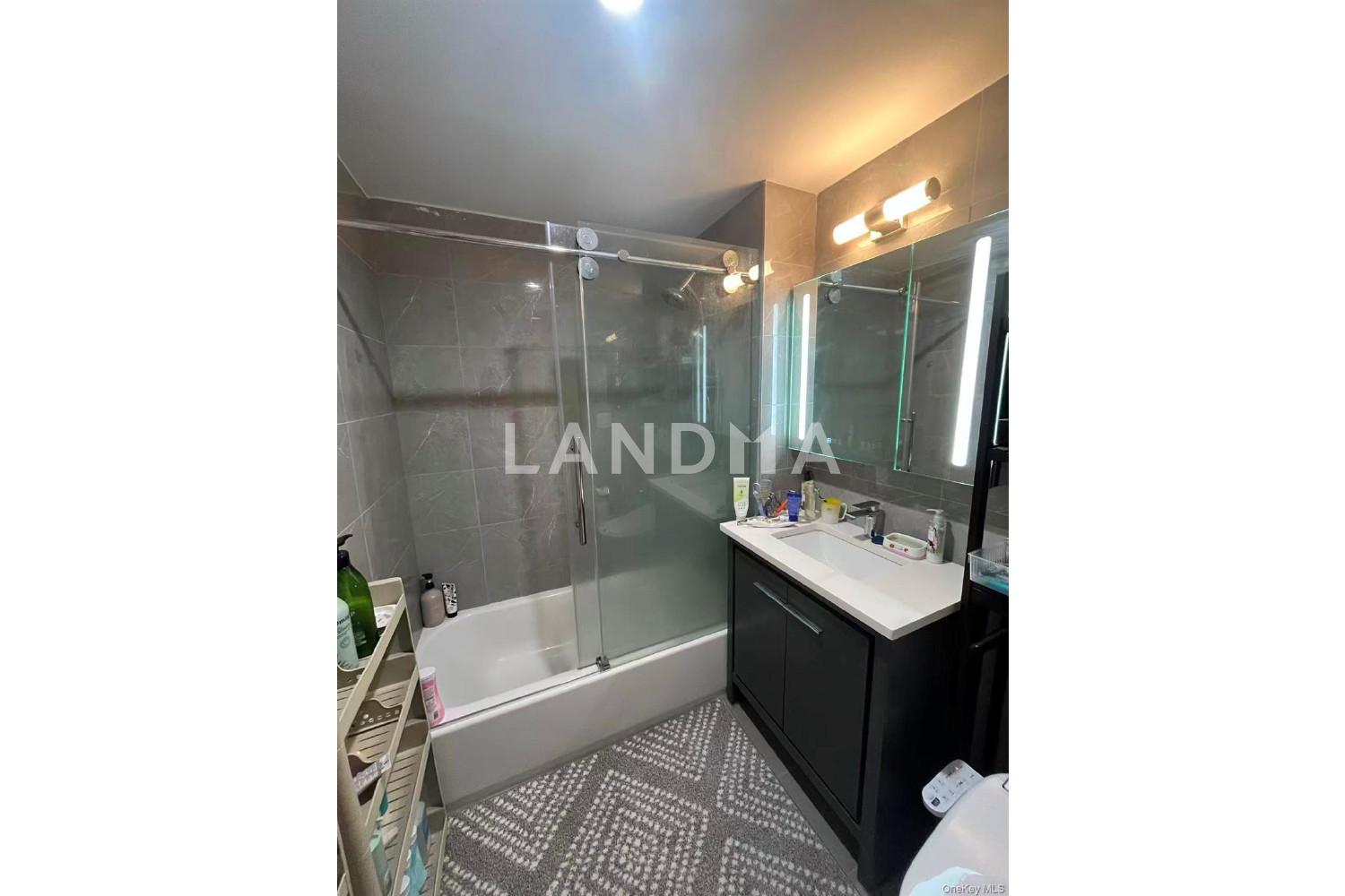 6518 Austin Street  Unit 4G 官网图片 9