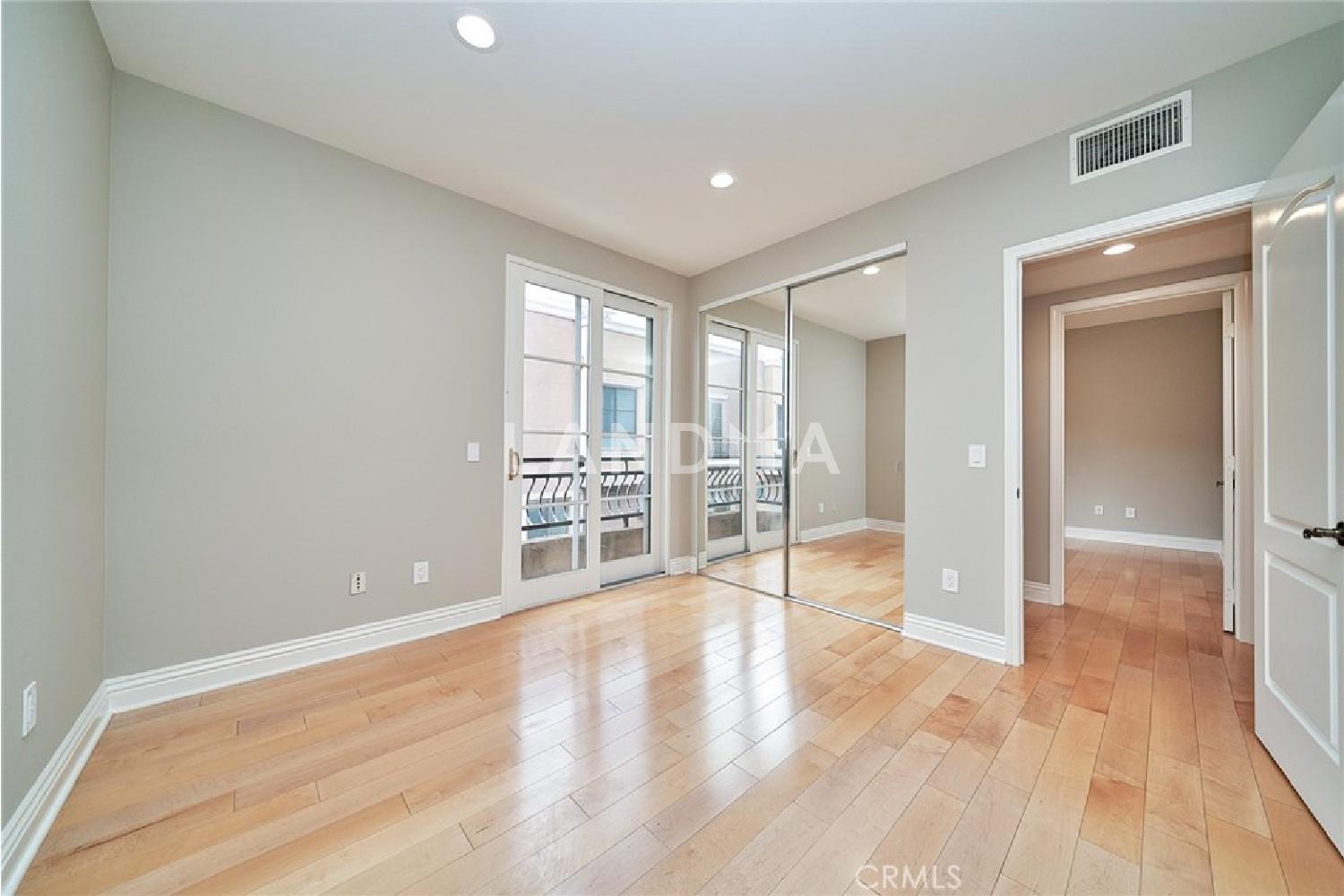 681 S Norton Avenue #107 官网图片 30