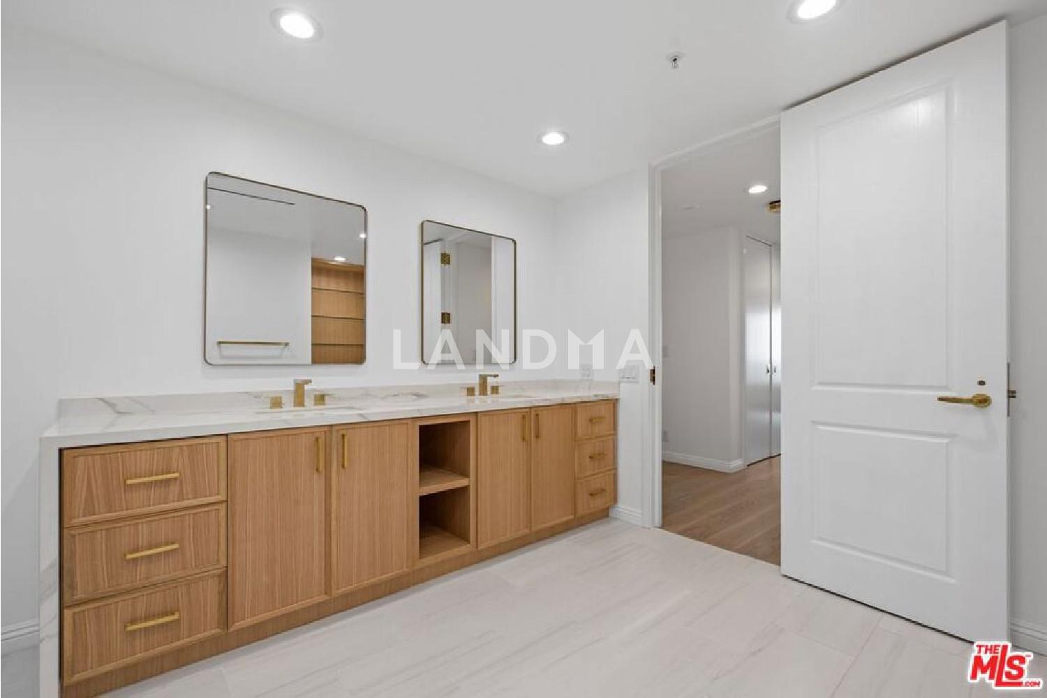 10490 Wilshire Boulevard #1004 官网图片 34