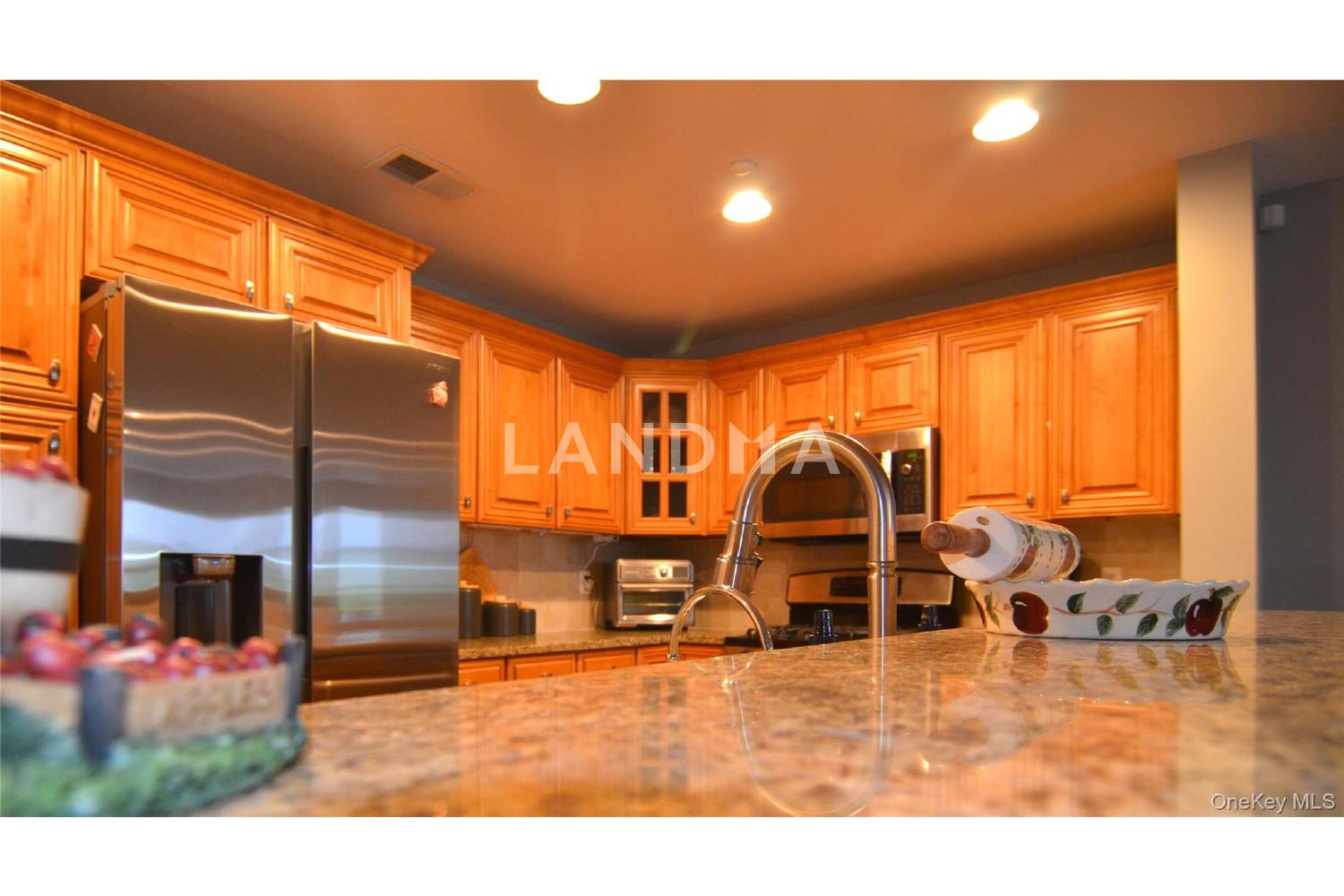 1308 Round Pointe Drive  Unit 1308 官网图片 7