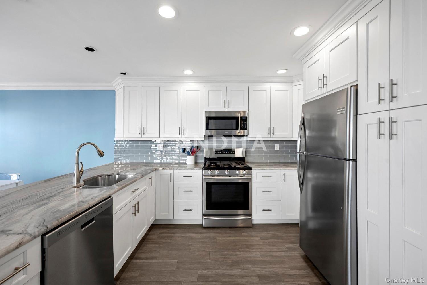 26 W Broadway  Unit 405 官网图片 5
