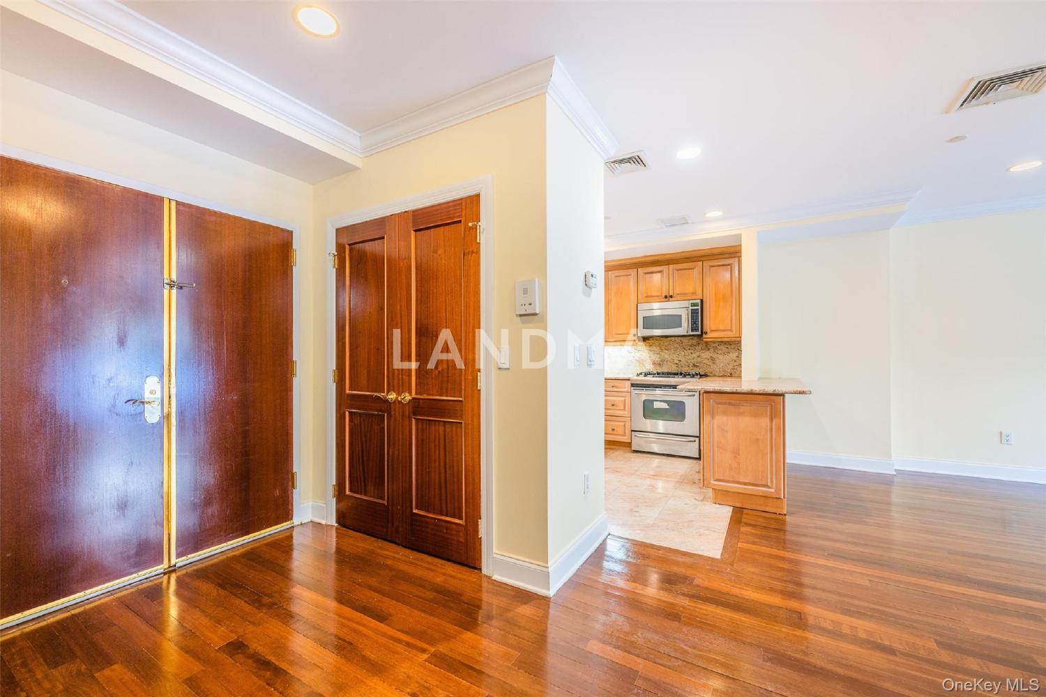 171 Great Neck Road  Unit 1F 官网图片 9