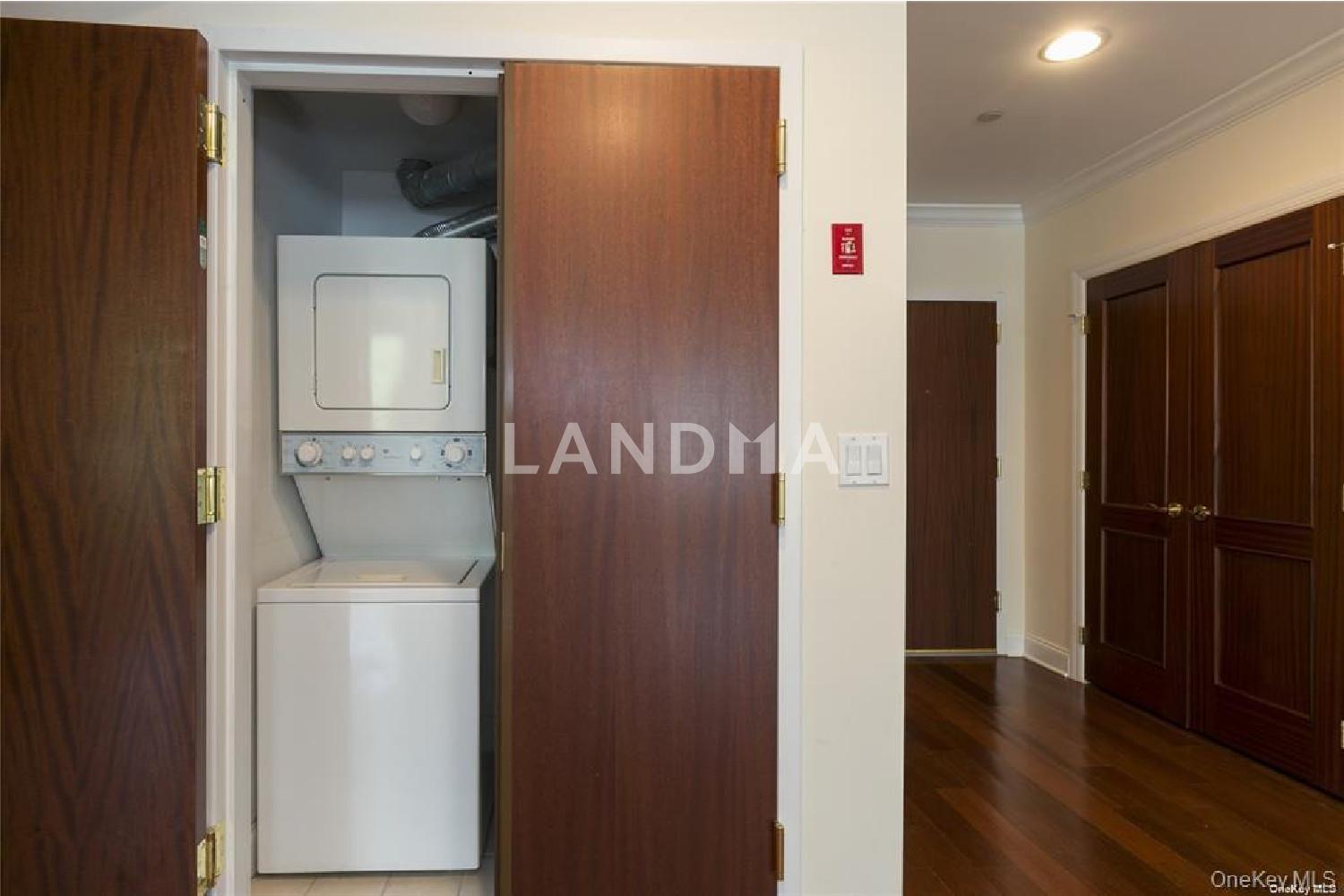 171 GREAT NECK Road  Unit 1N 官网图片 8