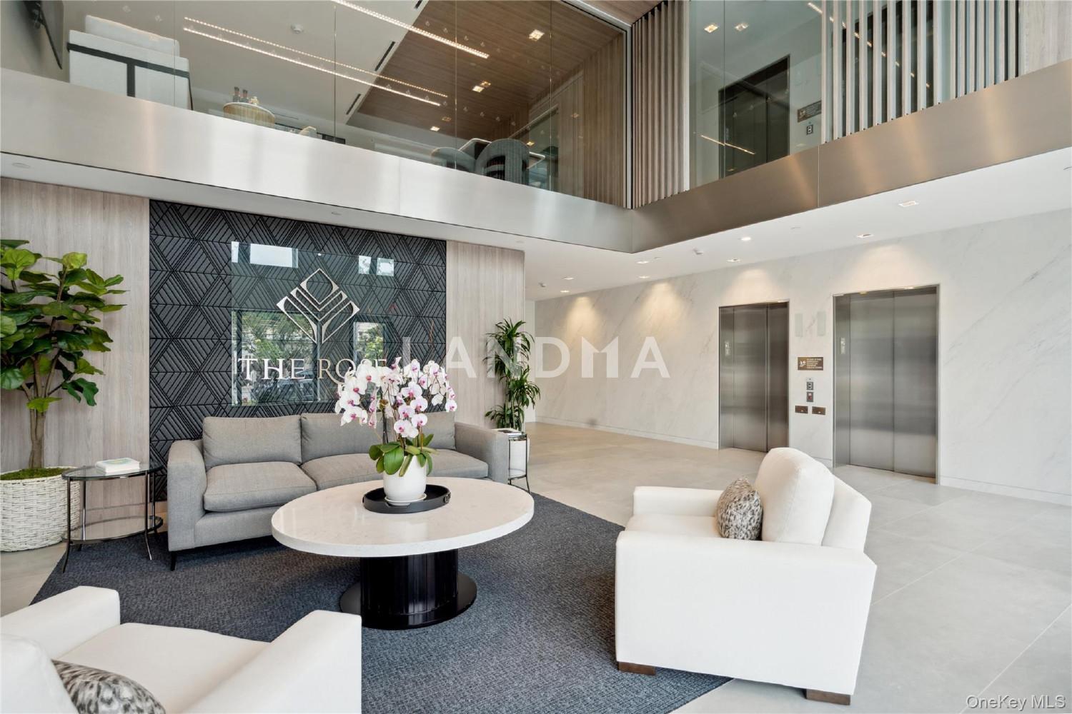218 Middle Neck Road  Unit 302 官网图片 5
