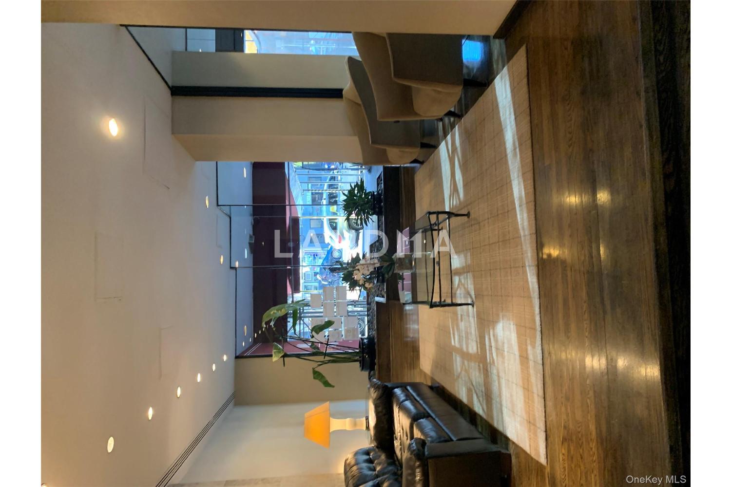400 E 70th Street  Unit 3501 官网图片 17