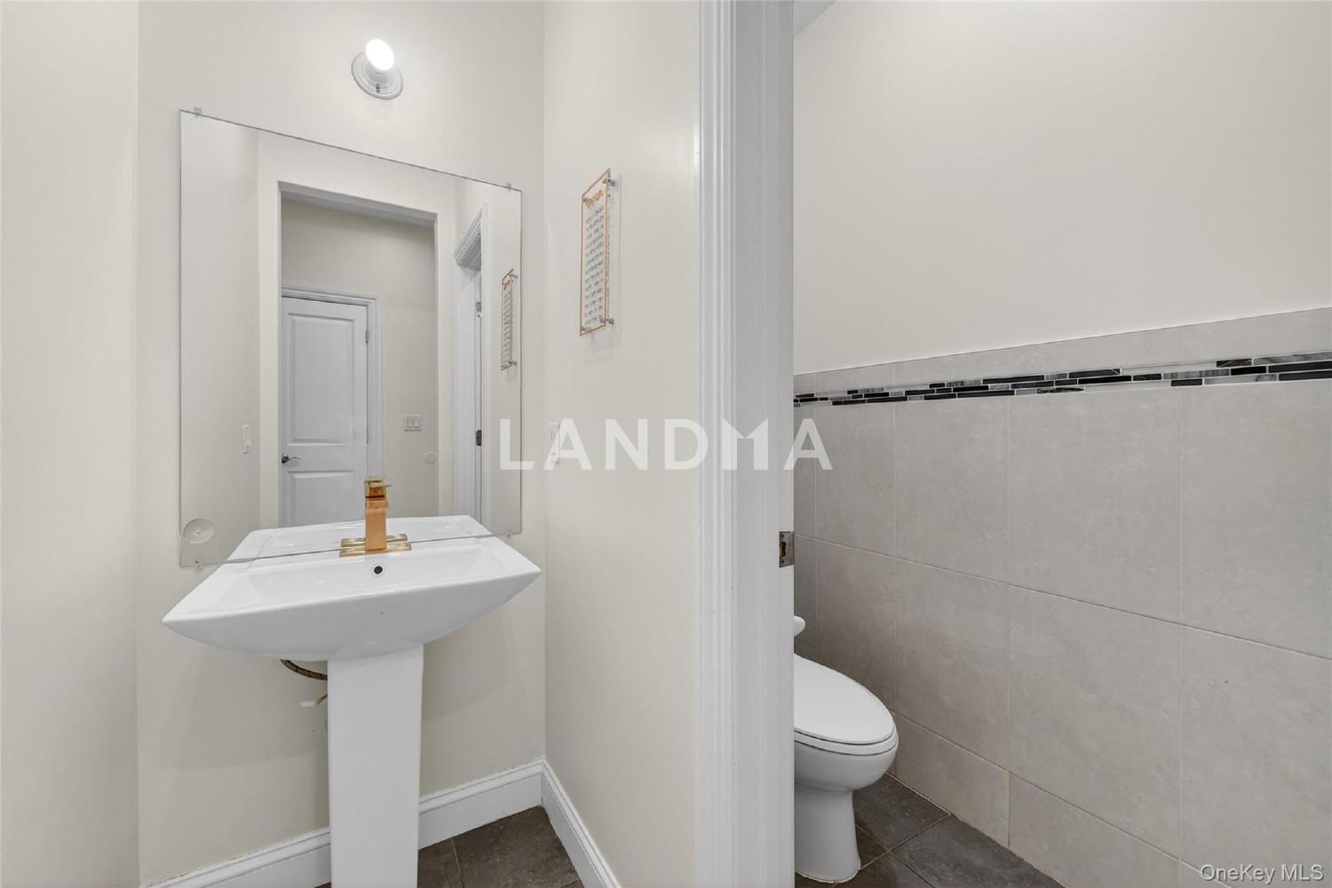 2 Bluefield Drive  Unit 103 官网图片 28