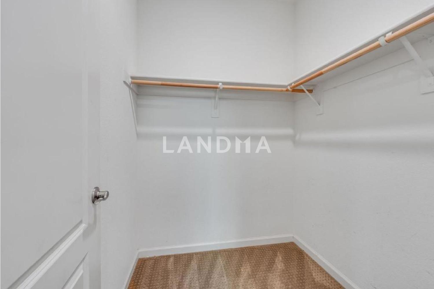 6914 Geyserville Street 官网图片 5